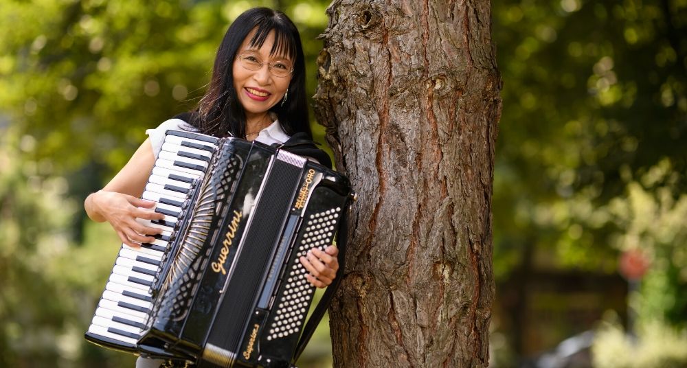 Uroš Bobić i Fumiko Takešita Knežević dobitnici nagrade „Branislav Mane Šakić“ 2 Uroš Bobić i Fumiko Takešita Knežević dobitnici nagrade „Branislav Mane Šakić“ 2