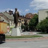 Postavljen spomenik Jevremu Obrenoviću u Šapcu 5