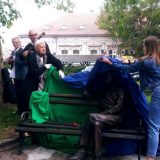 Branko Najhold dobio klupu na Zemunskom keju 7