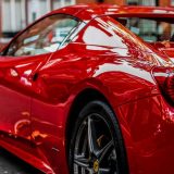 Nema krize za bogate, posle Tesle skočile i akcije Ferarija 2