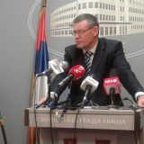 Niš: Opoziciona kandidatkinja u izolaciji jer joj je član porodice pozitivan na virus 4