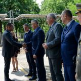 Ministar Vulin otvorio dva nova pogona u kruševačkom "Trajalu" 13