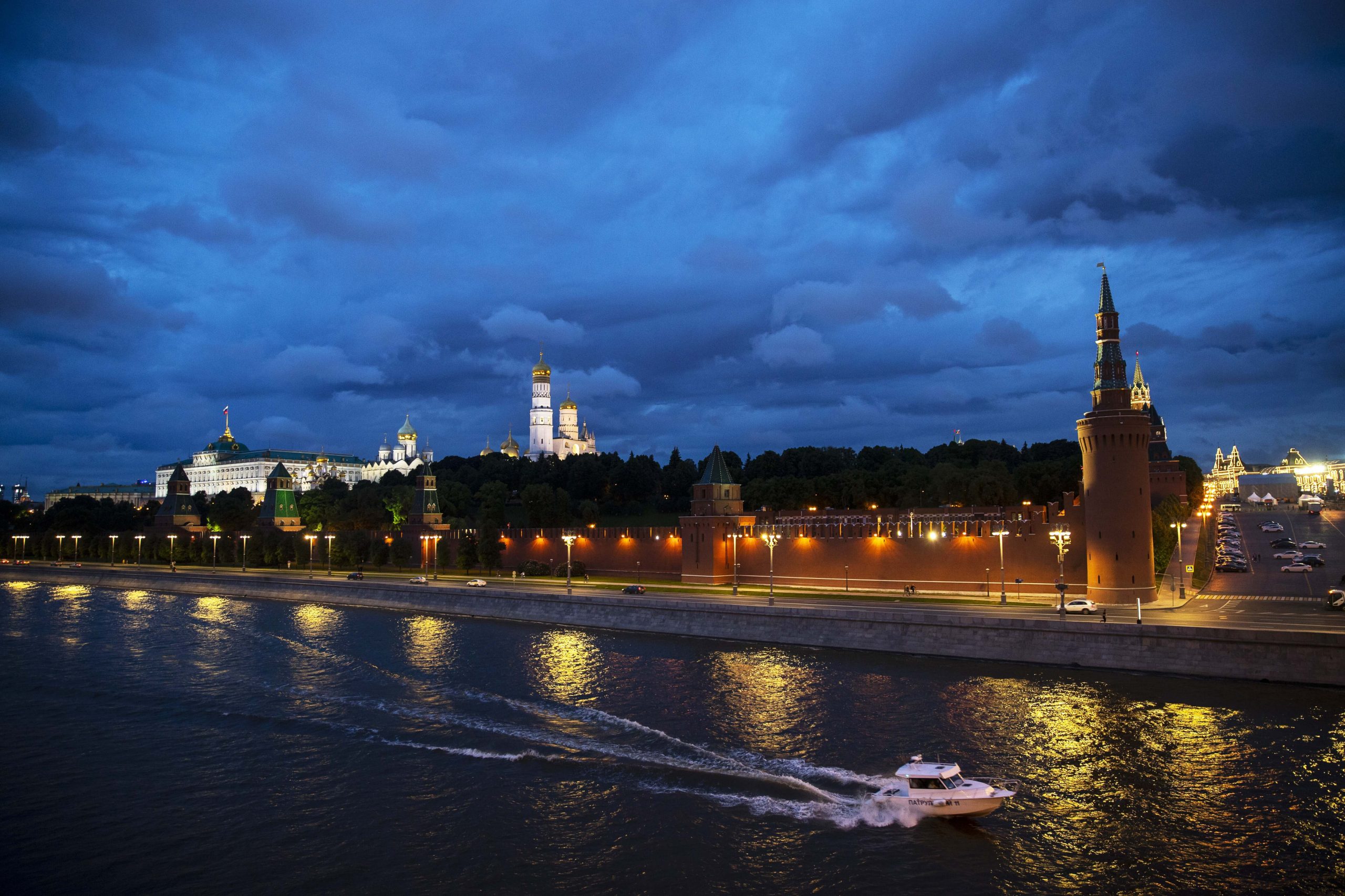 Hoteli u Rusiji u obavezi da prijavljuju inspekciji vanbračne parove 1