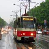 Tramvaj iskočio iz šina kod Pravnog fakulteta, nema povređenih 1