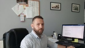 U Šapcu masovno zapošljavanje SNS aktivista: Posao i za batinaše s mosta 2