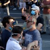 Opozicija: Ne strepimo ni od čizme ni od huligana 12