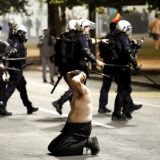Zaštitnik građana: Policija nezakonito postupala prema građanima na protestima u julu 2020. 9
