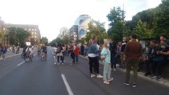Šesti protest u Beogradu bez incidenata, uz učešće oko 1.000 ljudi (FOTO/VIDEO) 34