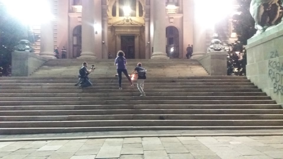 Na petom protestu manje okupljenih nego prethodnih dana (FOTO, VIDEO) 2