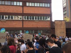 Protest ispred CZ-a održan drugi dan zaredom (FOTO, VIDEO) 5