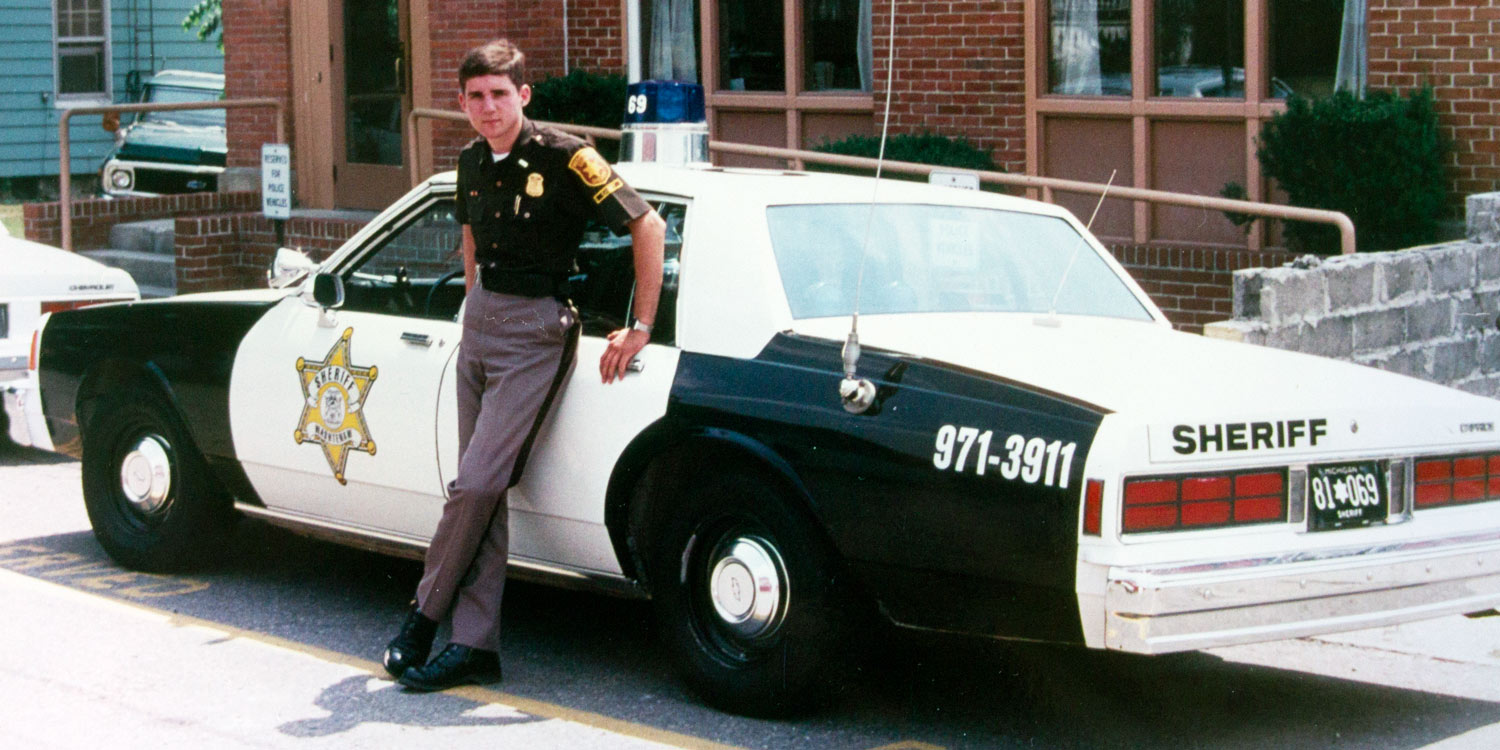 Pol Velan je u mladosti bio američki policajac