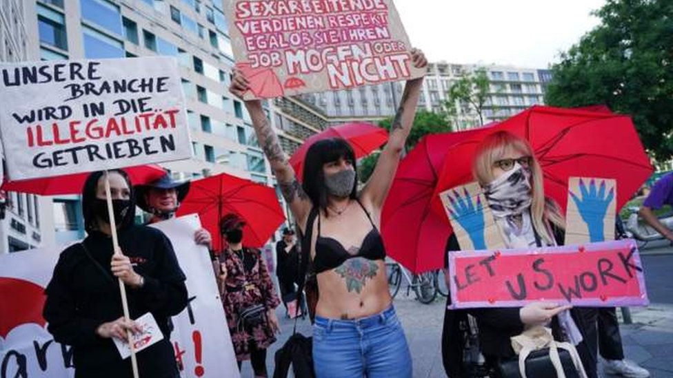 Korona virus: Još 302 slučaja zaraze u Srbiji, Grčka opet zatvara granice, SZO zaključila - hidroksihlorokin ima male efekte 5 berlin