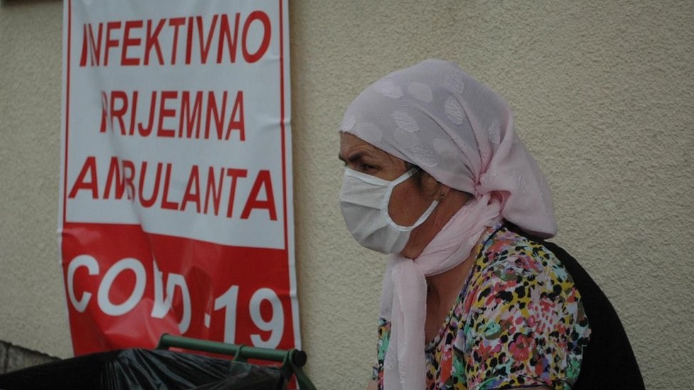 Korona virus: Još 302 slučaja zaraze u Srbiji, Grčka opet zatvara granice, SZO zaključila - hidroksihlorokin ima male efekte 1 U Novom Pazaru je situacija i dalje veoma ozbiljna