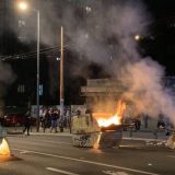 Protesti u Beogradu: Kako su reporterke i snimatelji N1 izneli noć između 7. i 8. jula na svojim leđima 16
