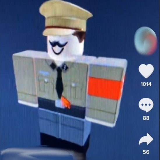 Algoritam TikTok-a preporučivao antisemitski mim sa logorom smrti 3 Hitler roblox character