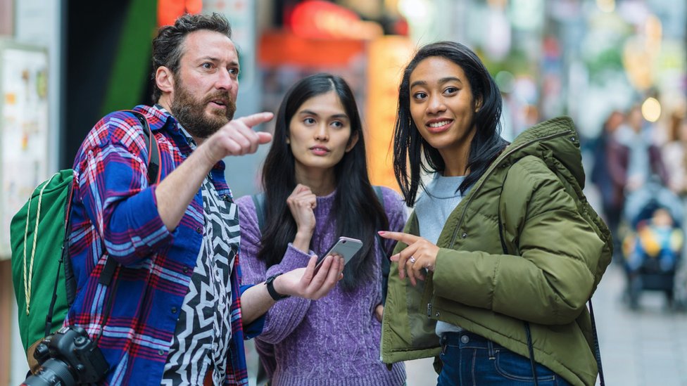 Letovanje kod kuće tokom pandemije: Kako uživati u odmoru bez putovanja 4 Turisti pitaju za smer