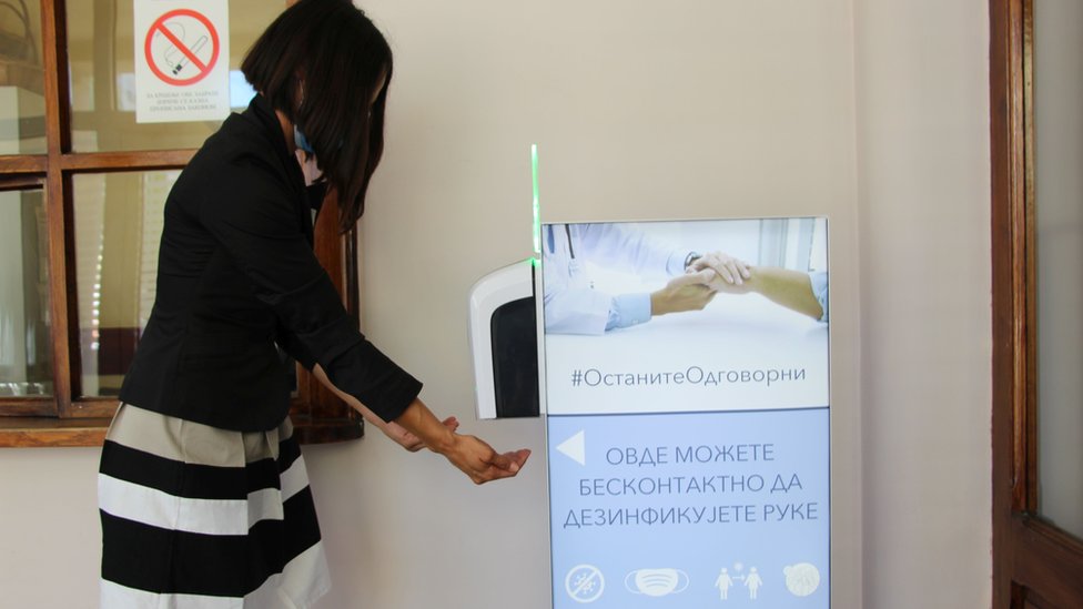 Značaj upotrebe antiseptika u toku pandemije COVID-19 1 Značaj upotrebe antiseptika u toku pandemije COVID-19 1