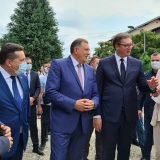 Vučić: Srbija podržava teritorijalni integritet BiH, ali ima pravo da podržava RS i njen opstanak 9