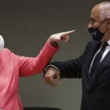 Maske i rođendanski pokloni na vanrednom samitu EU 14