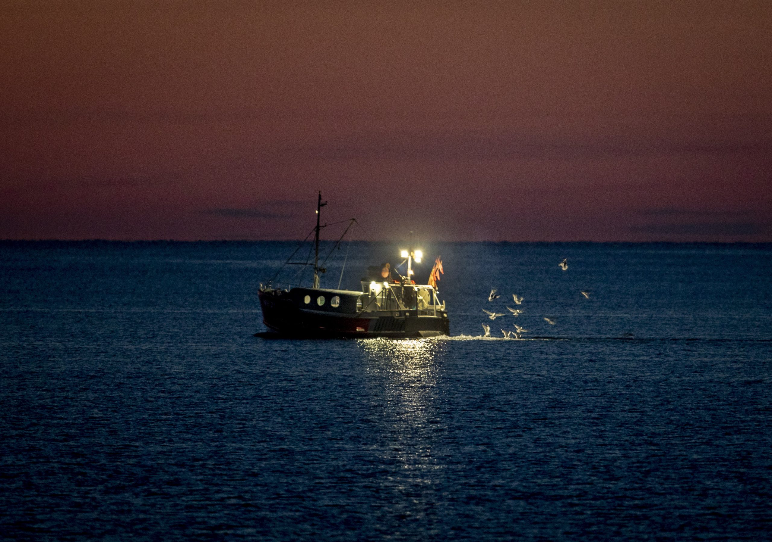 Devet osoba nastradalo kada se prevrnuo brod kod obala Libana 1
