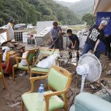 U Japanu i Kini teško nevreme, broj stradalih raste 11