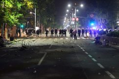 Epilog protesta: Povređena 43 policajca i 17 demonstranata, Rebić označio organizatore 9
