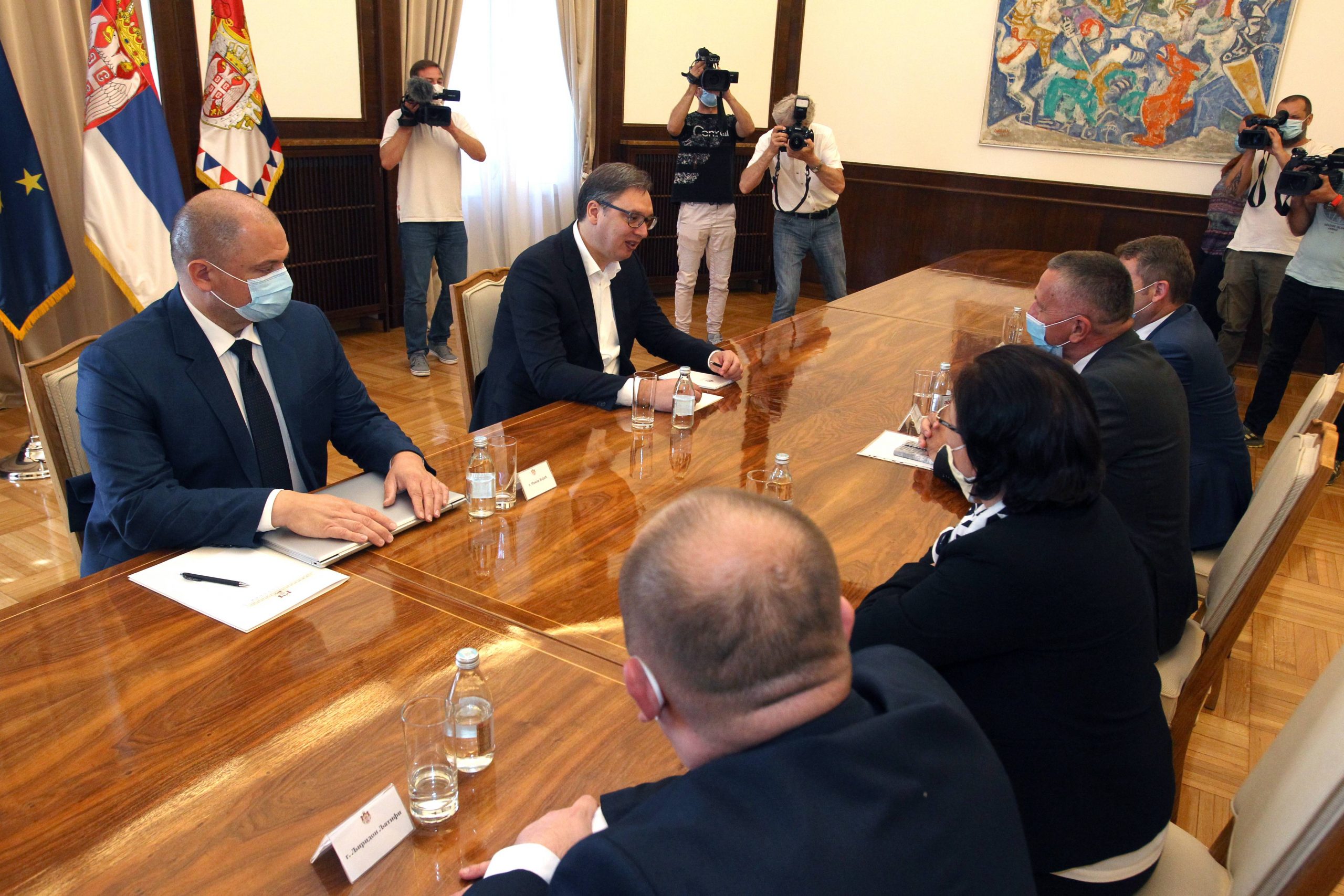 Albanci tražili Ministarstvo lokalne samouprave i mesto pomoćnika ministra 1