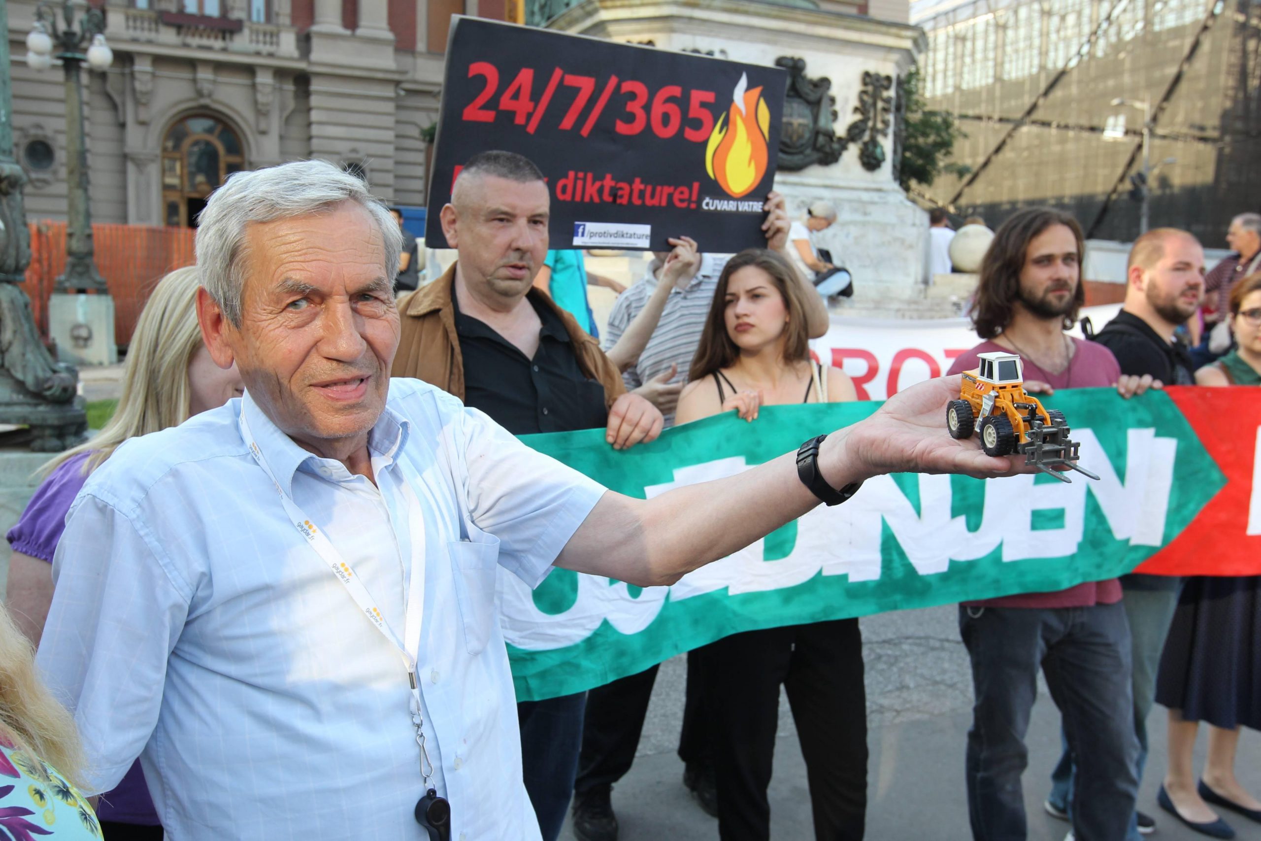 Umro Džo bagerista, jedan od simbola petooktobarskih demonstracija 1