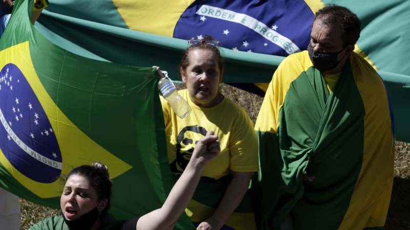 U Brazilu skup podrške Bolsonaru koji je pozitivan na koronu 1