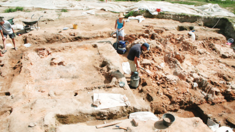 Crveno volim te crveno ili priča o cinabaritu 1 Crveno volim te crveno ili priča o cinabaritu 1