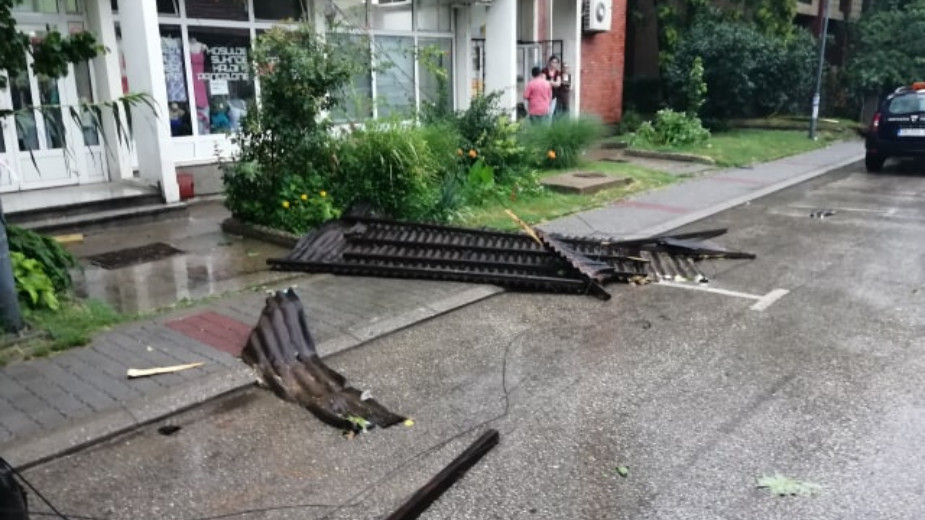 Olujno nevreme zahvatilo Zaječar 1