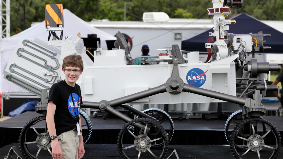 Letelica koja prevozi Nasin robot ka Marsu upala u probleme (VIDEO) 1
