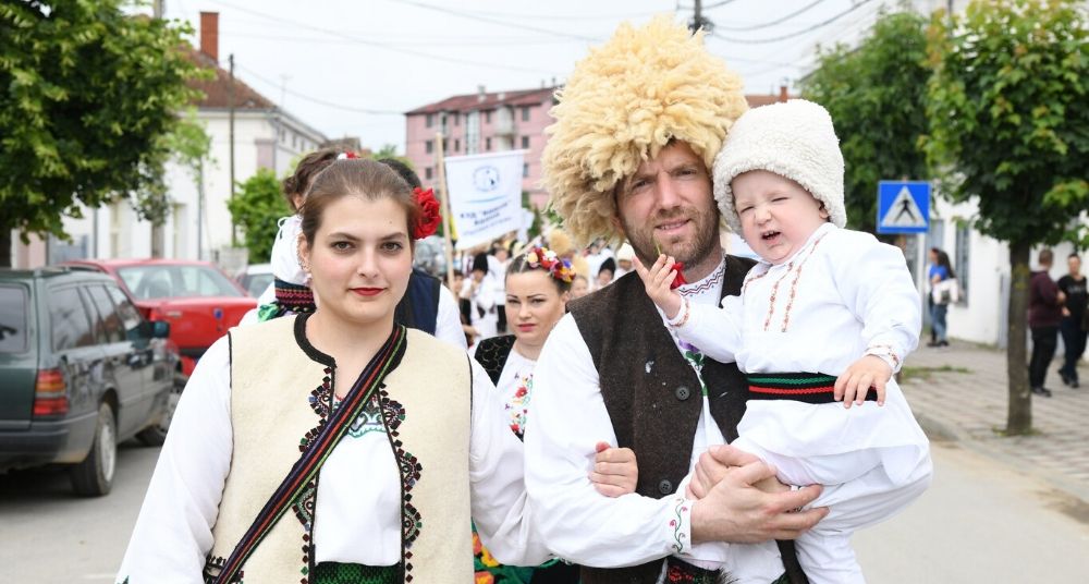 Svrljižanin Milan Ristić sakupio i izradio više od 2.000 delova narodne nošnje 1