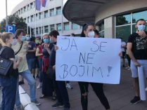 Protesti i u Novom Sadu, Nišu, Kragujevcu, Smederevu (VIDEO, FOTO) 13