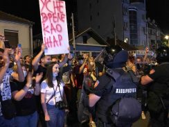 Protesti u više gradova Srbije (VIDEO) 10