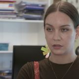 Pretučena učesnica protesta podnosi krivičnu prijavu protiv NN policajaca (VIDEO) 9