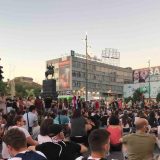 Na protestu u Nišu samo dvadesetak mladih 13