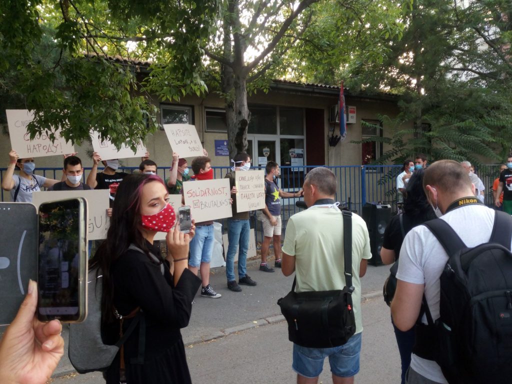 Protest u Novom Sadu zbog policijskog terora 2