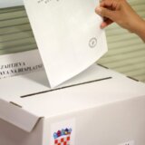U Hrvatskoj otvorena birališta: Održavaju se parlamentarni izbori 8