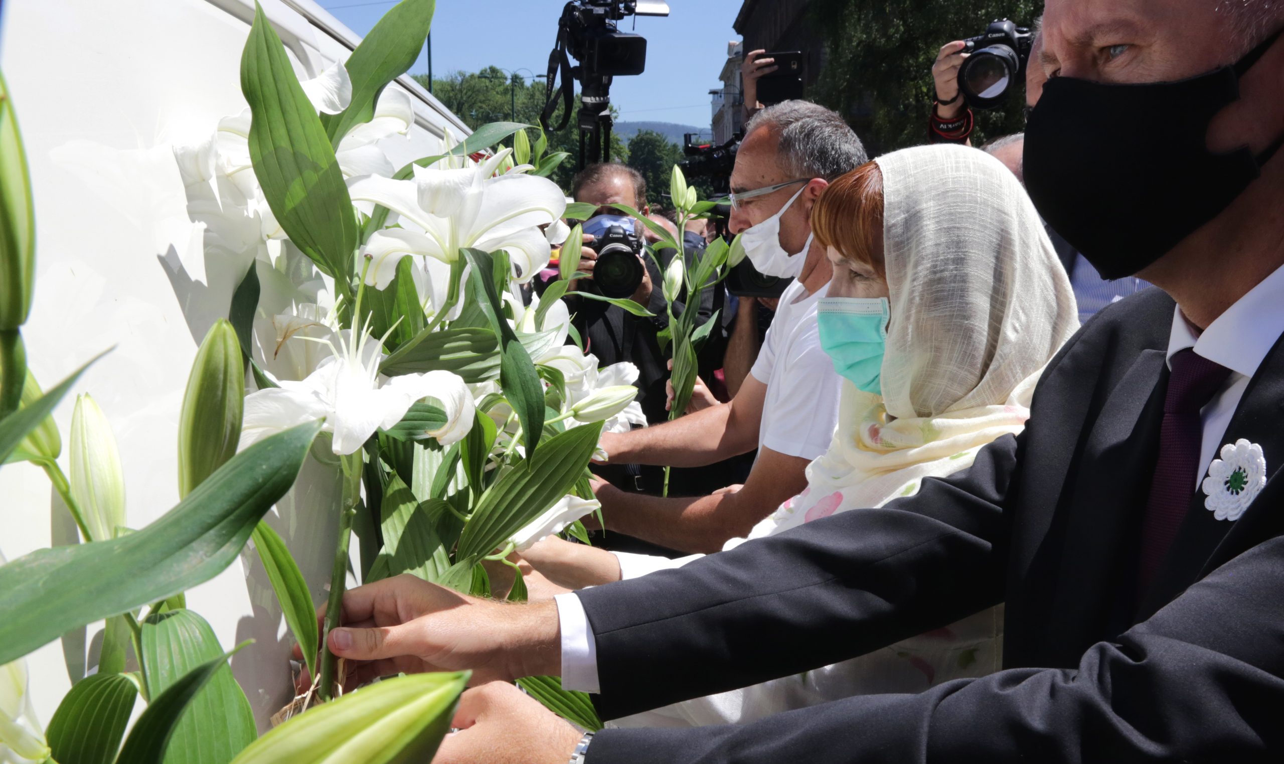Sahranom devet srebreničkih žrtava završeno obeležavanje 25. godišnjice genocida u Srebrenici 1