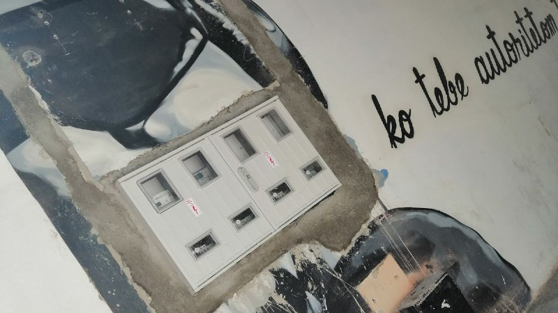 Ko tebe identitetom ti njega strujomerom 1