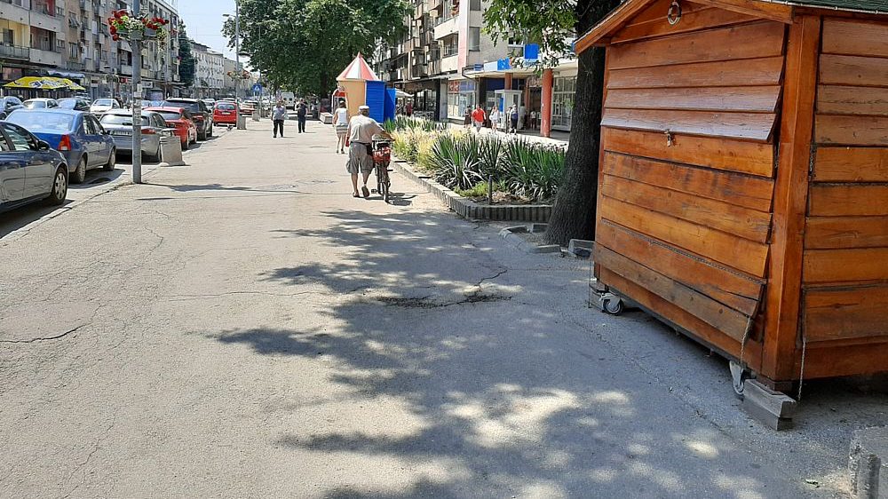 Prazne ulice Požarevca: U strahu od korone su velike oči 1