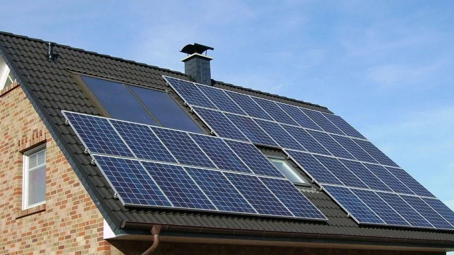 Britanci će uskoro moći da kupe solarne panele u marketima poput Lidla 7