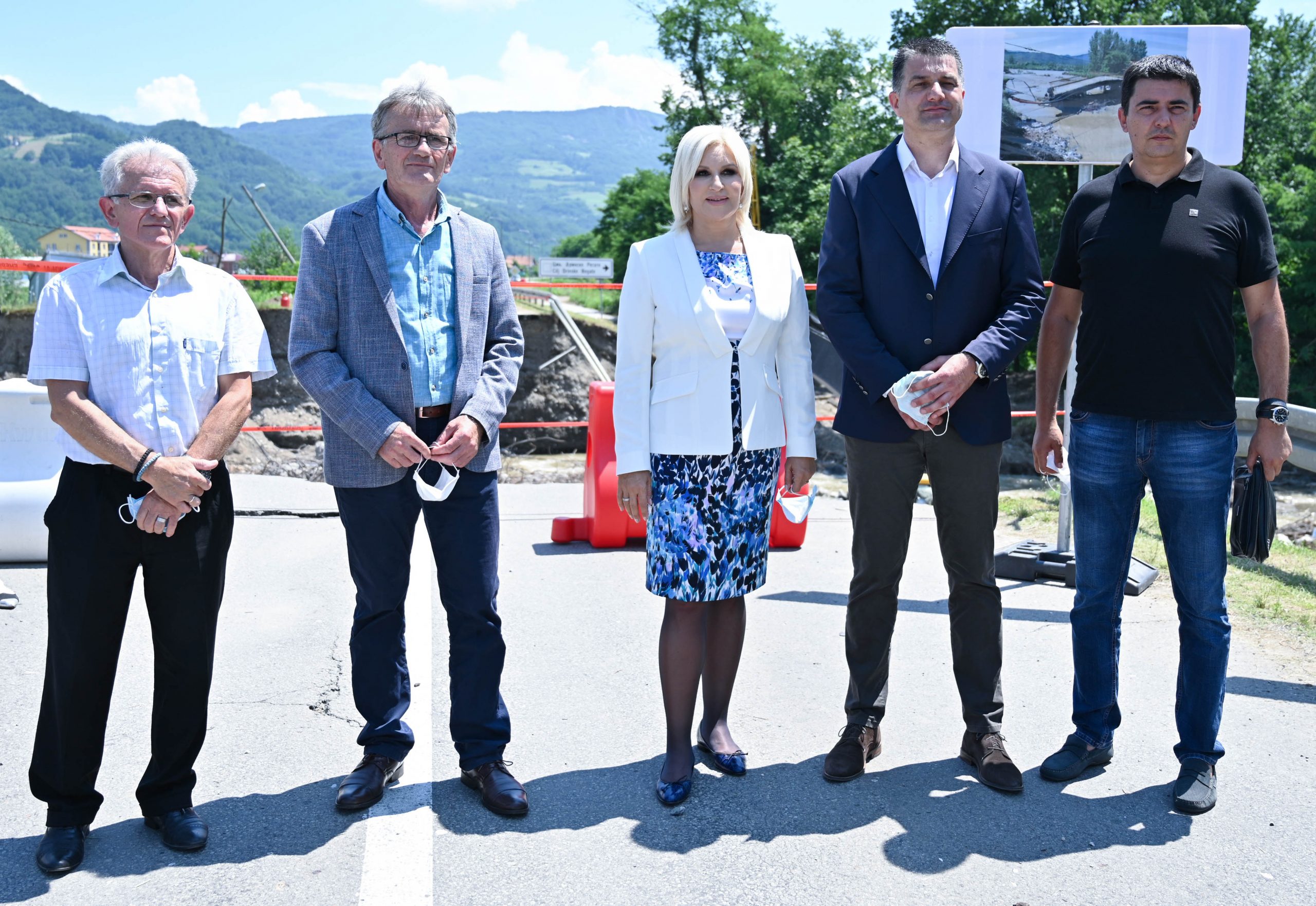 Mihajlović: Devet milijardi dinara uložili u puteve u Mačvanskom okrugu 1