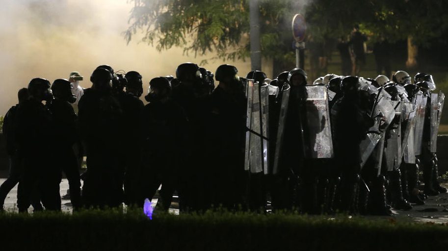 Inicijativa mladih traži od MUP-a i Ombudsmana da pokrenu istragu o upotrebi sile u Beogradu 1