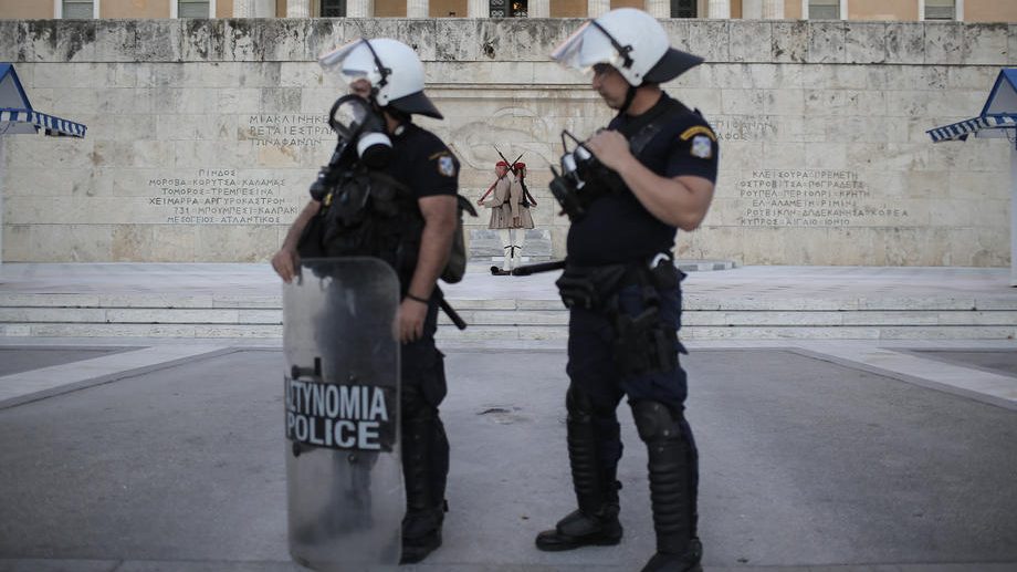 U Grčkoj uhapšeno sedam policajaca posle smrti mladića od 20 godina 1
