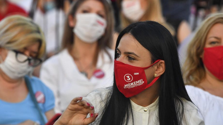 U Severnoj Makedoniji obavezno nošenje maski i na otvorenom, kazna 20 evra 1