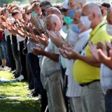 AP o komemoraciji u Potočarima: Srpski lideri i dalje negiraju genocid u Srebrenici 6