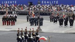 Dan pada Bastilje, Dan državnosti Francuske Dan pada Bastilje u Francuskoj obeležen skromnije ove godine (FOTO/VIDEO) 3