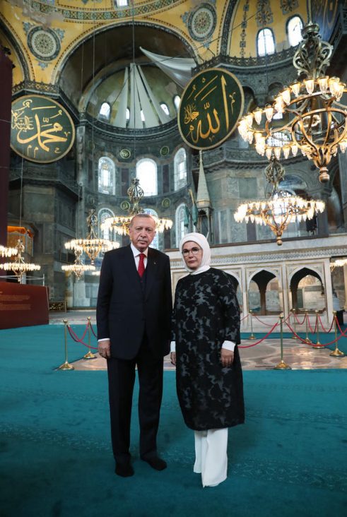 Erdogan, Aja Sofija Prve molitve muslimana u Aja Sofiji posle pretvaranja u džamiju (FOTO) 14